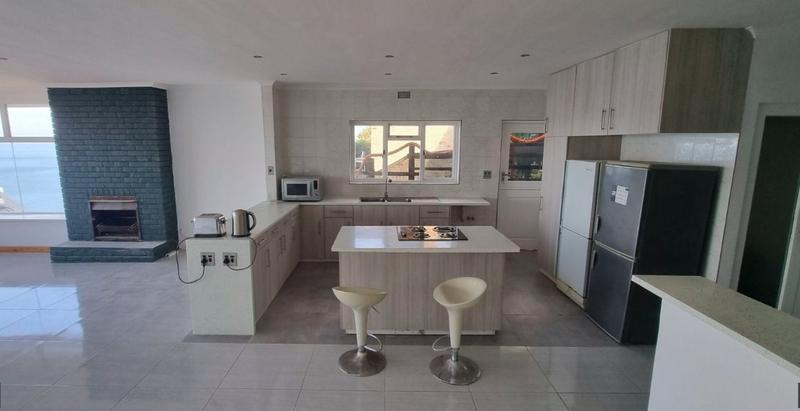 5 Bedroom Property for Sale in Murdock Valley Western Cape